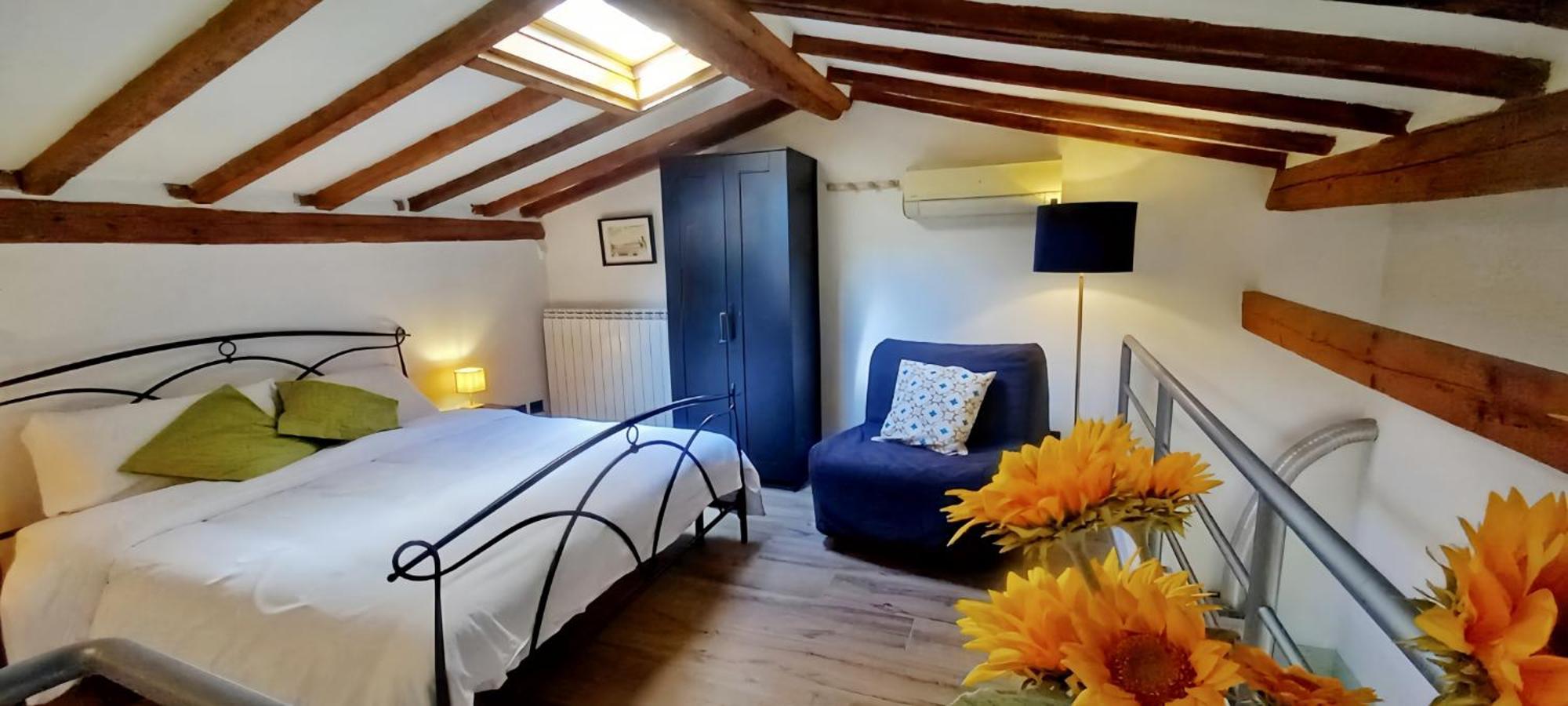 Tuscan Loft - 7 Guests With Patio * Florencia