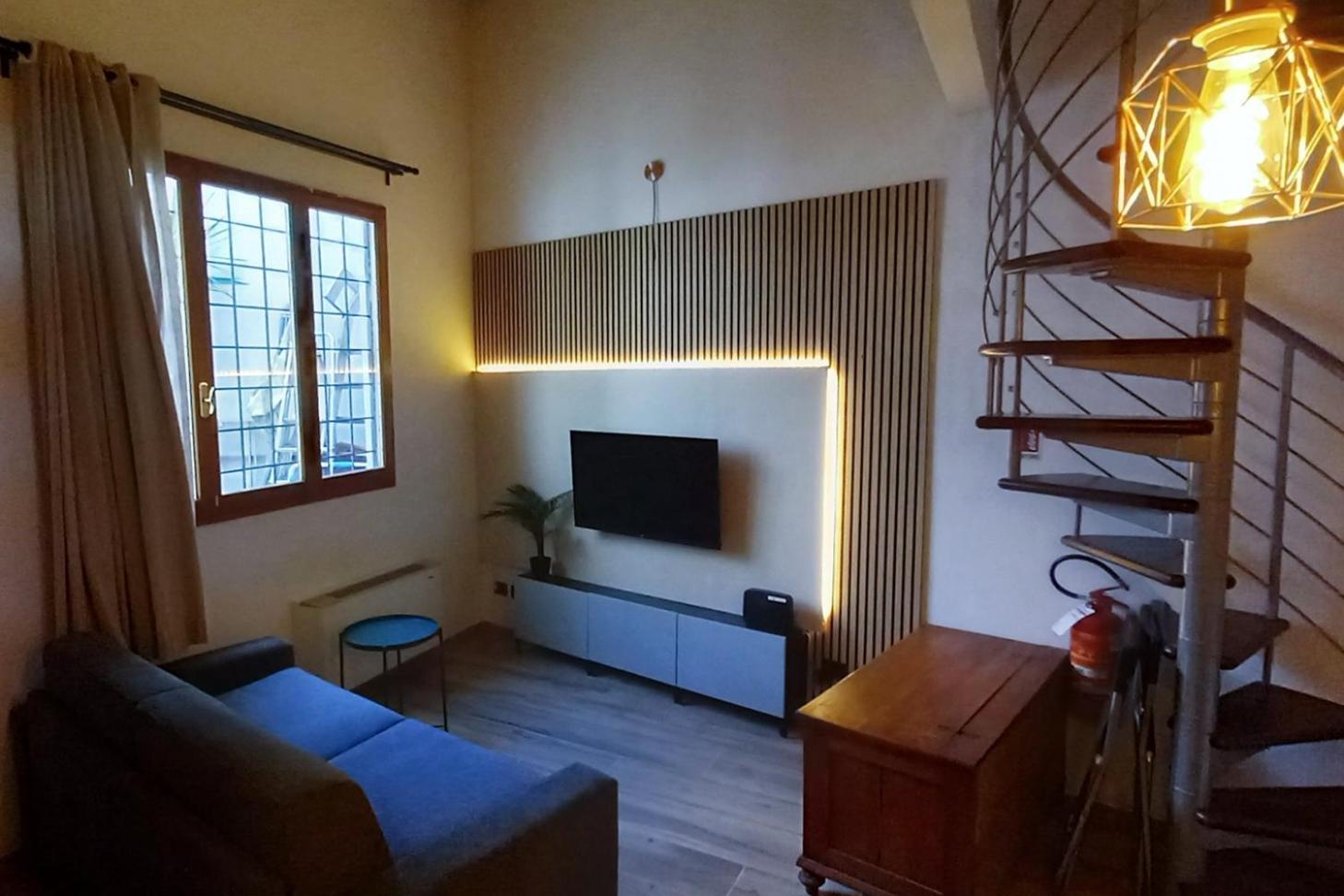 Apartamento Tuscan Loft - 7 Guests With Patio Florencia